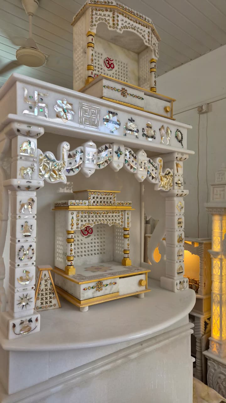 Makrana Marble Artists Workshop in Mumbai