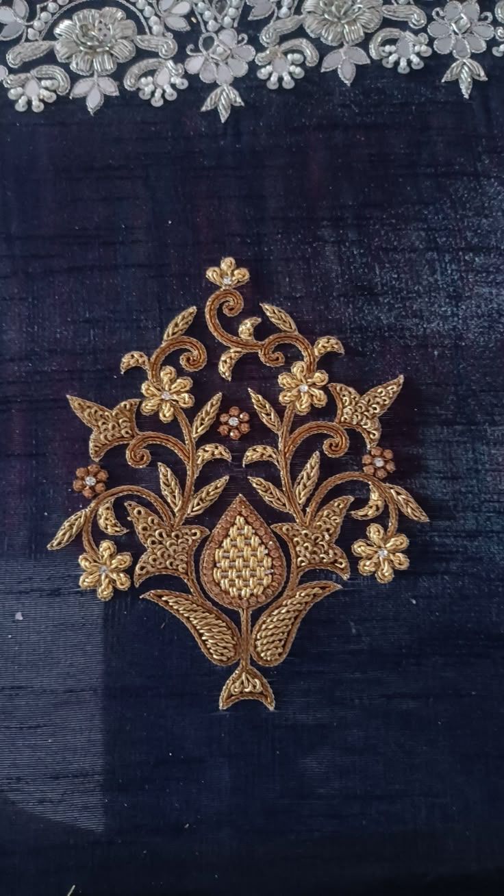 Atik Hand Embroidery Karkhana in Jaipur