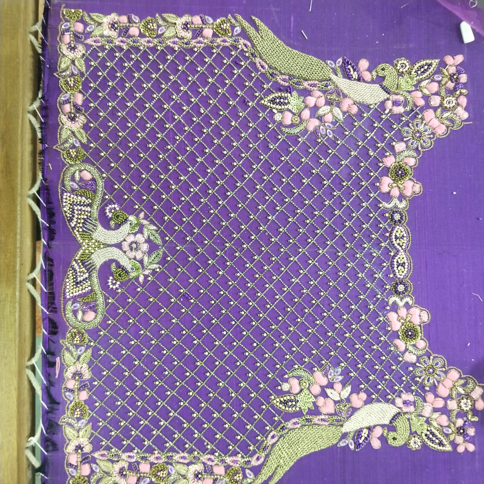Wakeel Hand Embroidery Karigar Hiring in Barabanki (Relocatable)