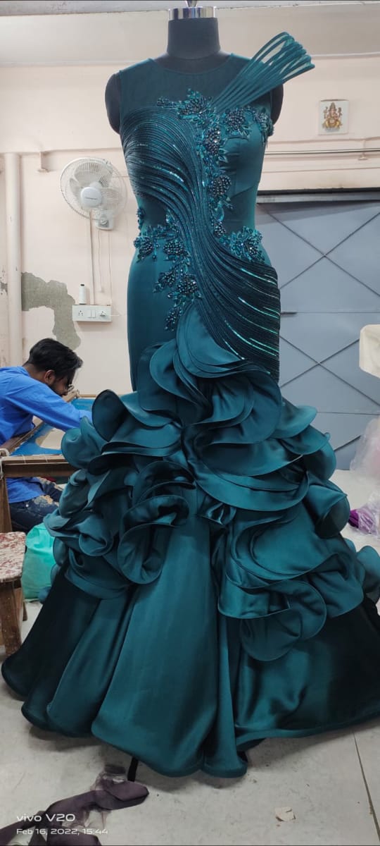 Asphak Sample Maker & Pattern Master High-End Fashion Hiring in Mumbai