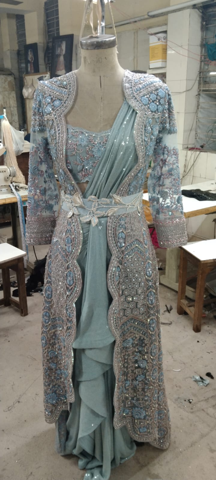 Akhtar Machine Embroidery Karigar & Manual Khaka Artist in Pilibhit | Available for Relocation Across India