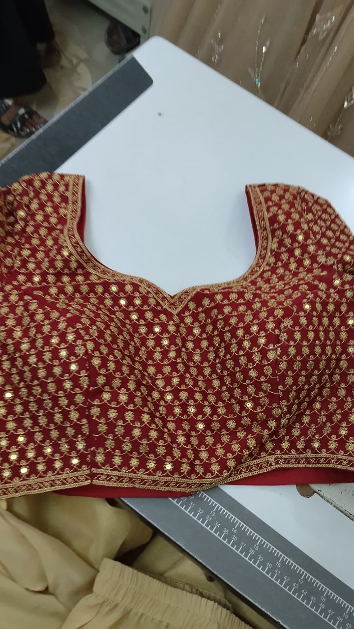 Virender Experienced Indian Cutting Master | Blouse Tailor Master in Bangalore