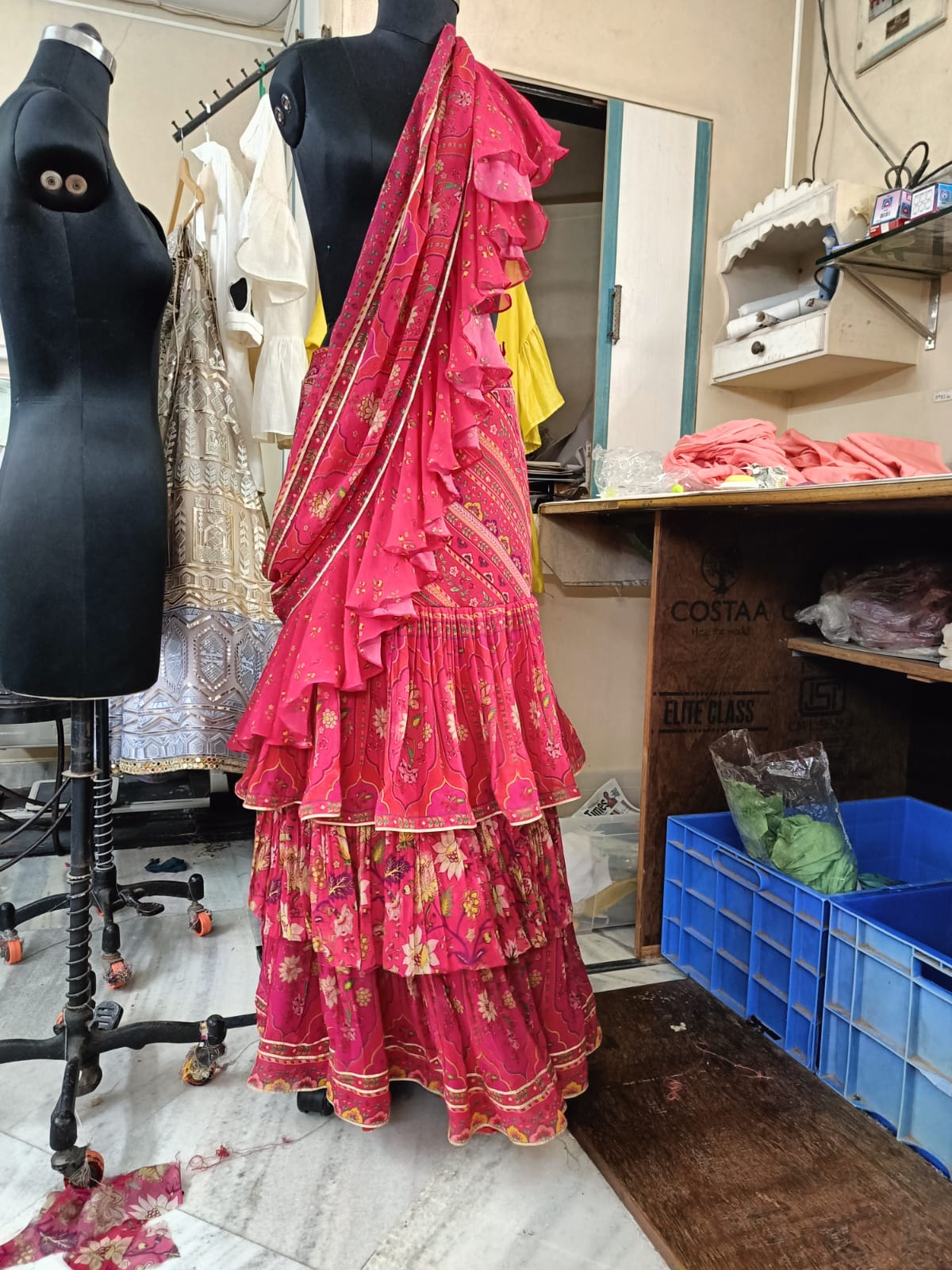 Irfan Pattern Master & Sample Master in Allahabad | Cutting & Stitching Expert Available Across India & Overseas | Passport Holder